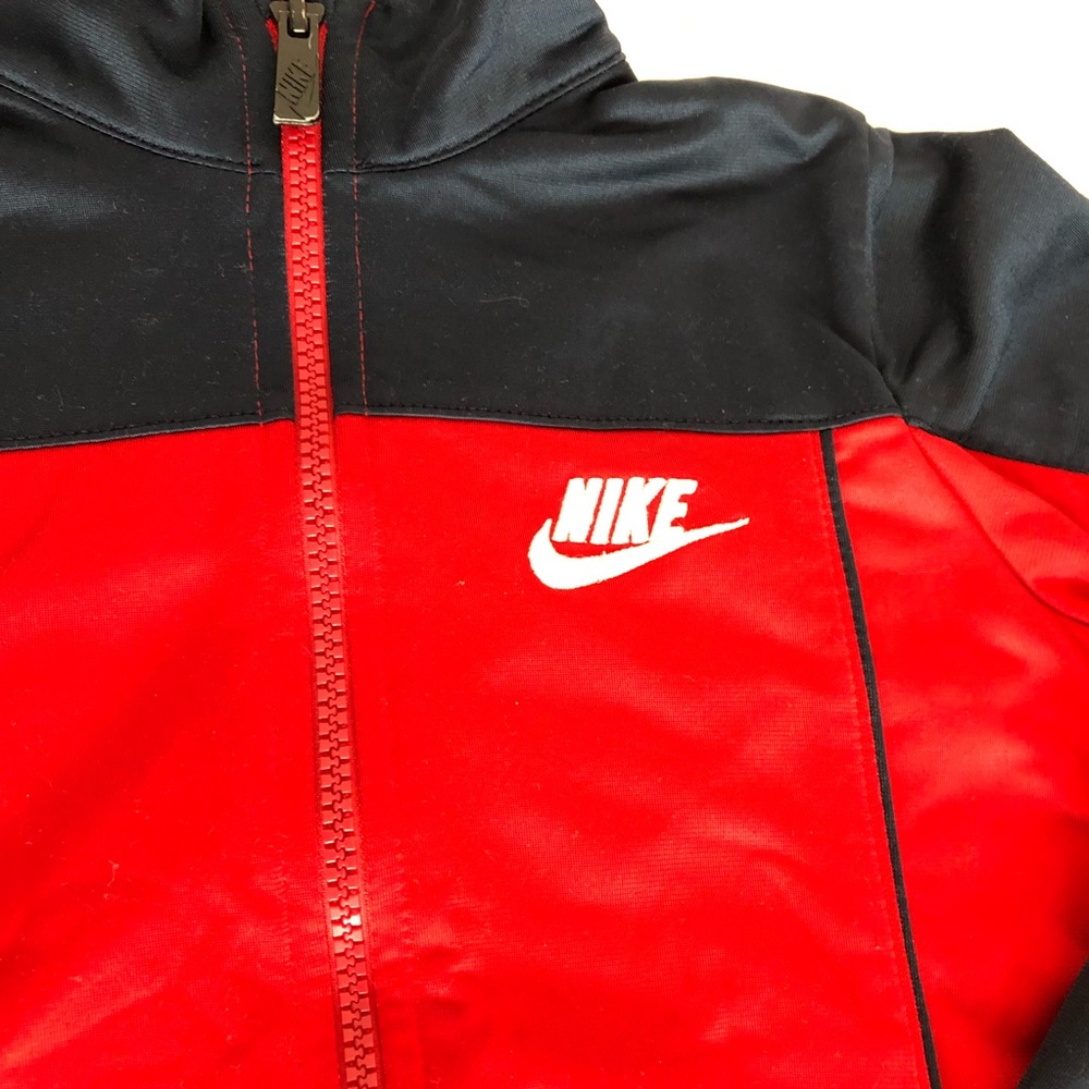 Boys - Nike Track Jacket - Sz 6/7 - Picture 2 of 5